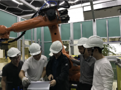 平凡的崗位，不平凡的人——視科普機器人團隊負責本田項目側記